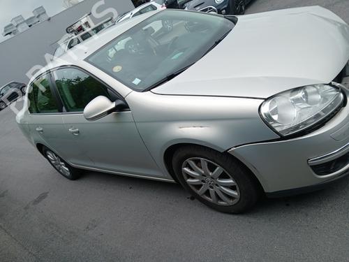 Høyre foran utvendig håndtak VW JETTA III (1K2) 1.6 TDI | BP27837990C129 