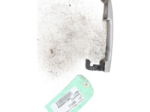 front-left-exterior-door-handle-toyota-yaris-_p9_-2005-2006-2007-2008-2009-2010-2011-2012-2013-2014-26004143 main image
