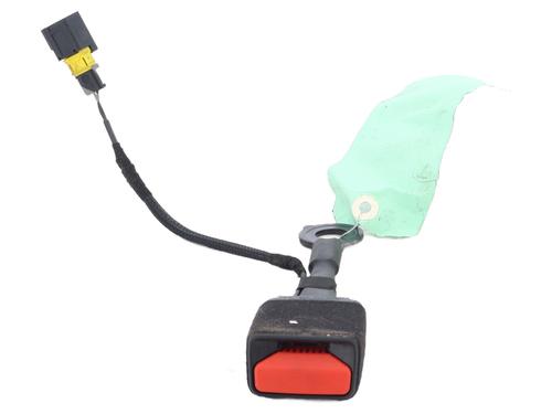 Sikkerhetsbelte-spenne PEUGEOT 208 II (UB_, UP_, UW_, UJ_) e-208 (156 hp) 31635246