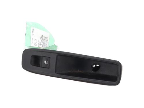 Used Left rear window switch RENAULT ARKANA I (LCM_, LDN_) 1.6 E-TECH 145 (LDMU) (143 hp) 30659380