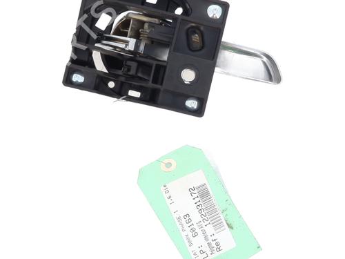 Front left interior door handle FIAT 500X (334_) 1.6 D Multijet (334AXA1B, 334AXA11) | BP33328745I13 - Image 4