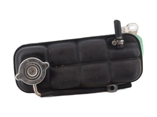 Used Expansion tank MERCEDES-BENZ CLK (C208) CLK 200 Kompressor (208.345) (192 hp) 30866521