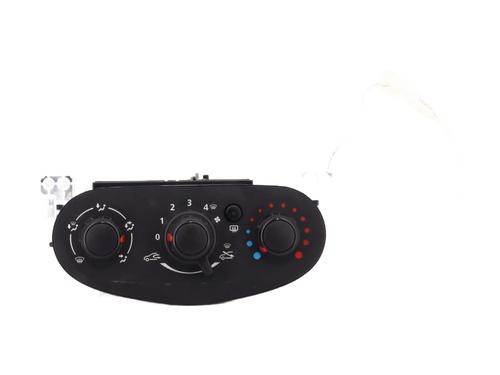 Used Climate control Climate control DACIA SANDERO II 1.0 SCe 75 (B8JC, B8JD, B8NC) (73 hp) 30715667 30715667