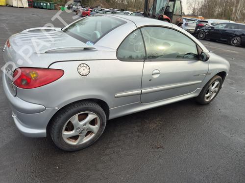 Middle console PEUGEOT 206 CC (2D) 1.6 16V (2DNFUF, 2DNFUR) | BP33004709I22  - Image 10