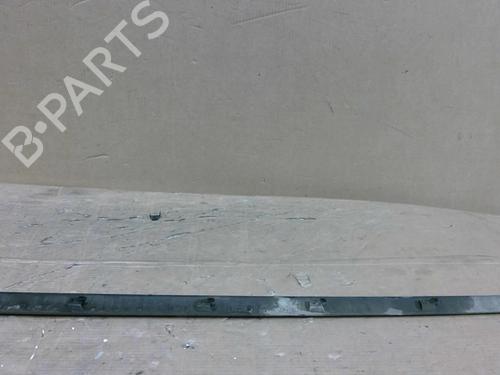 door-moulding-trim-peugeot-307-3ac-2000-2001-2002-2003-2004-2005-2006-2007-2008-2009-2010-2011-2012-30878002 main image