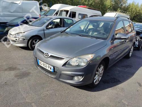 Switch HYUNDAI i30 Estate (FD) 1.6 CRDi | BP33729967I30  - Image 15