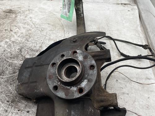 Used Right front steering knuckle Right front steering knuckle ALFA ROMEO BRERA (939_) 2.4 JTDM 20V (939DXD1B, 939DXD12) (200 hp) 36656783 36656783