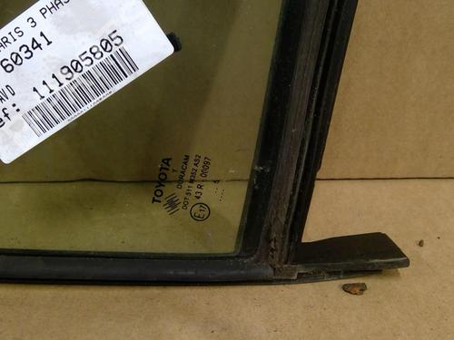Used Front right quarter glass Front right quarter glass TOYOTA YARIS (_P13_) 1.4 D (NLP130_, NLP130) (90 hp) 29143353 29143353
