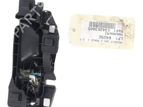 Used Front right interior door handle Front right interior door handle PEUGEOT 308 II (LB_, LP_, LW_, LH_, L3_) 2.0 GT BlueHDi 180 (181 hp) 39986656 39986656