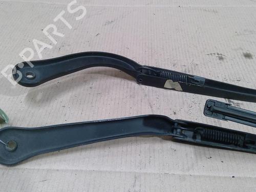 Front windshield wiper arm BMW 3 (E90) 320 d | BP29748700C143