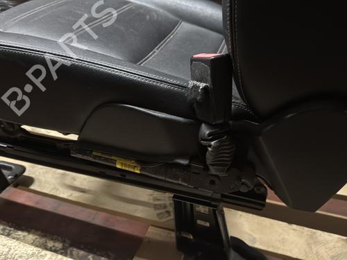 Right front seat FORD KUGA I 2.0 TDCi | BP33945509C16  - Image 8
