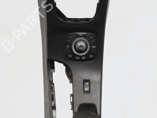 Middle console RENAULT MEGANE III Hatchback (BZ0/1_, B3_) 1.5 dCi (BZ0C) | BP29493127I22 