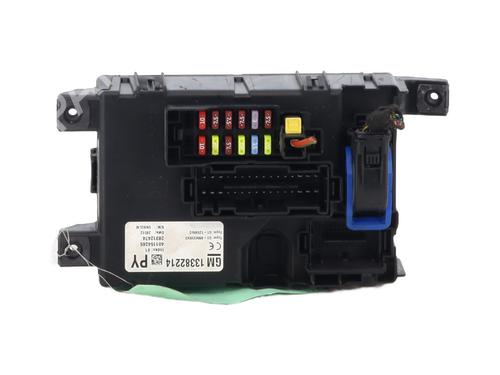 Used Fuse box OPEL CORSA D (S07) 1.0 (L08, L68) (65 hp) 31655305