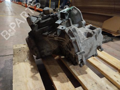 Used Gearbox Gearbox SAAB 9-3 (YS3F, E79, D79, D75) 2.2 TiD (125 hp) 25343698 25343698