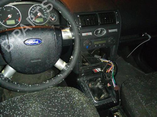 Right headlight FORD MONDEO III (B5Y) 2.0 16V TDDi / TDCi | BP22004393C29 