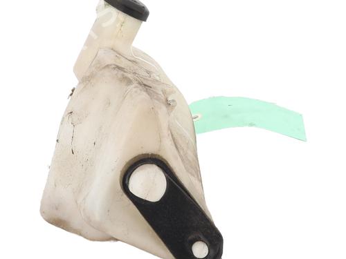 windscreen-washer-tank-renault-clio-ii-bb_-cb_-1998-1999-2000-2001-2002-2003-2004-2005-2006-2007-2008-2009-2010-2011-2012-2013-2014-2015-2016-25010473 main image