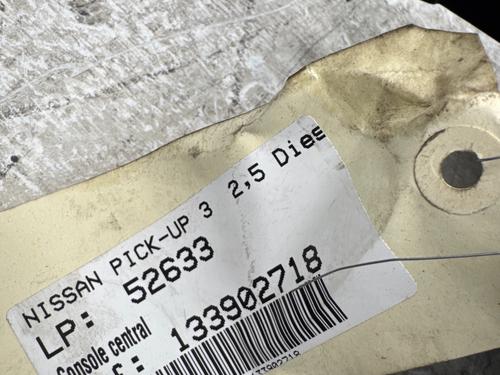 Middle console NISSAN PICK UP (D22) 2.5 dCi 4WD | BP39957442I22 - Image 4
