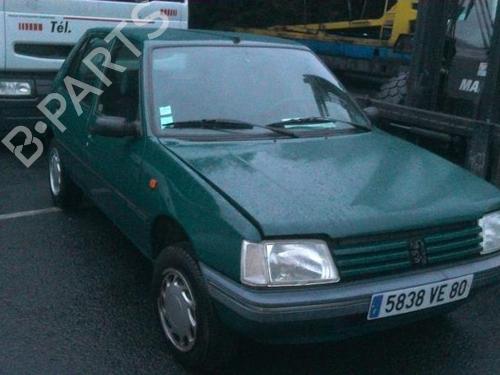 Left mirror PEUGEOT 205 II (20A/C) 1.7 Diesel | BP21592016C26