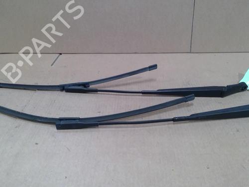 Used Front windshield wiper arm OPEL ZAFIRA / ZAFIRA FAMILY B (A05) 1.9 CDTI (M75) (120 hp) 29143282