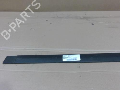 Used Door moulding trim TOYOTA VERSO (_R2_) 1.6 D4-D (WAR20_) (112 hp) 30306826