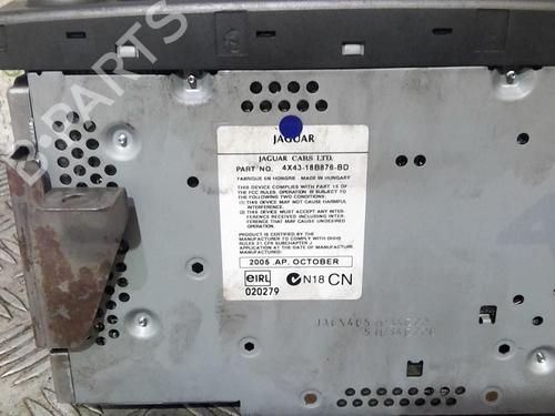 Used Radio Radio JAGUAR X-TYPE I Estate (X400) 2.2 D (155 hp) 21824107 21824107