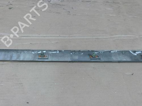 Used Door moulding trim Door moulding trim 30484704 30484704
