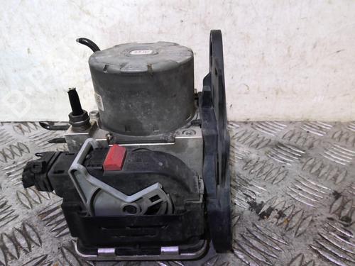 Used ABS pump ABS pump VW GOLF VII (5G1, BQ1, BE1, BE2) 1.6 TDI (115 hp) 20358312 20358312