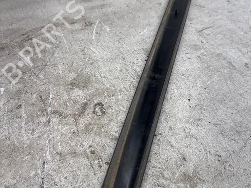 door-moulding-trim-vw-polo-iv-9n_-9a_-2001-2002-2003-2004-2005-2006-2007-2008-2009-2010-2011-2012-2013-2014-37264879 main image