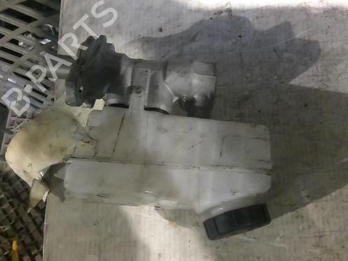 Used Brake master cylinder Brake master cylinder DACIA SANDERO II 1.5 dCi 75 / Blue dCi 75 (B8JW, B8M4, B8AH, B8M7, B8M6) (75 hp) 21559270 21559270