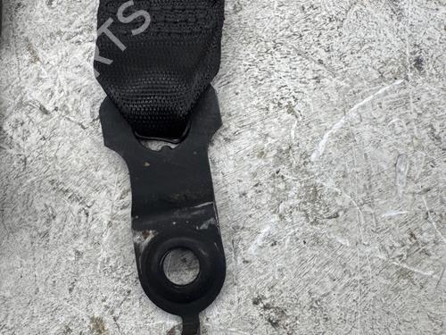 Used Front right seatbelt Front right seatbelt 37450773 37450773