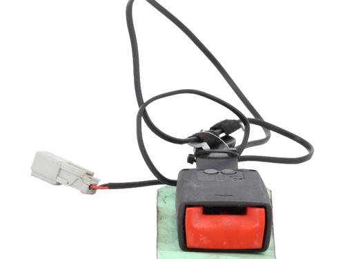 Used Seat buckle FIAT 500 (312_) 1.2 (312AXA1A) (69 hp) 29896549