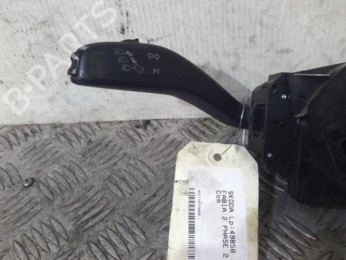 Used Steering column stalk Steering column stalk SKODA FABIA II Combi (545) 1.6 TDI (105 hp) 20366787 20366787