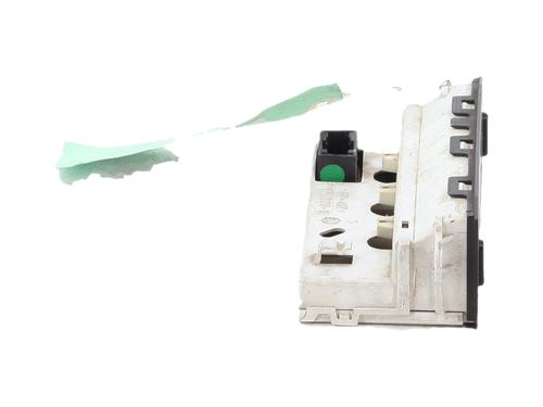 display-monitor-peugeot-partner-mpv-5_-g_-1996-31206439 main image