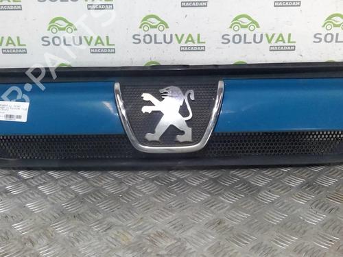 Used Grille PEUGEOT BOXER Van (244) 2.2 HDi (101 hp) 20364579