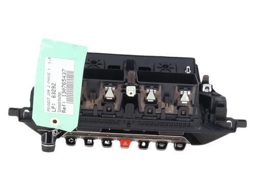 Used Climate control Climate control 38167512 38167512