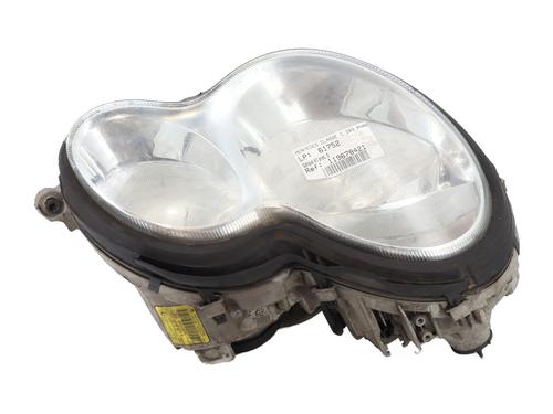 Used Right headlight MERCEDES-BENZ C-CLASS (W203) C 200 CDI (203.007) (122 hp) 31983693