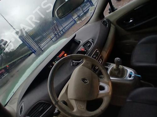 Front left panel RENAULT SCÉNIC III (JZ0/1_) 1.5 dCi | BP32713149C58 - Image 6