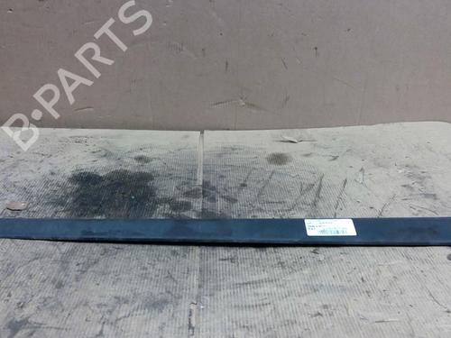 Used Door moulding trim FIAT DOBLO Cargo (263_) 1.3 D Multijet (90 hp) 31823809