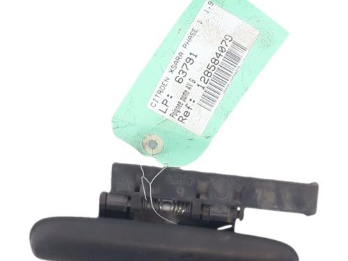 Used Front left exterior door handle Front left exterior door handle 37164372 37164372