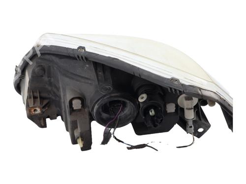 right-headlight-dacia-sandero-2008-35998052 main image
