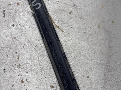 Used Door moulding trim Door moulding trim TOYOTA YARIS (_P9_) 1.3 VVT-i (SCP90_, SCP90R) (87 hp) 34256782 34256782