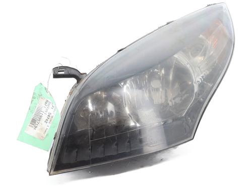 left-headlight-renault-megane-iii-hatchback-bz01_-b3_-2008-31961532 main image