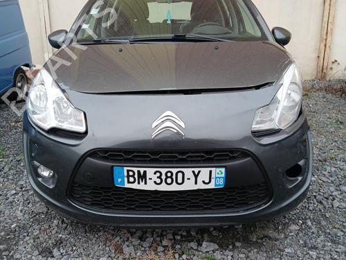 Middle console CITROËN C3 II (SC_) 1.4 HDi 70 (SC8HZC, SC8HR0, SC8HP4) | BP31115119I22 