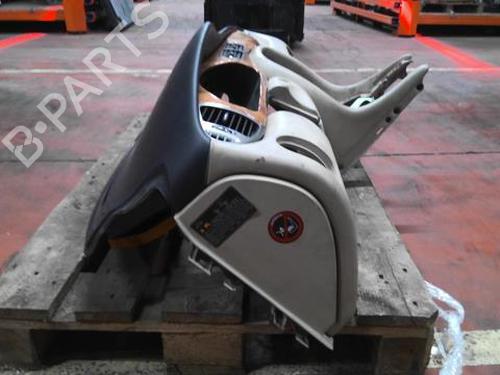 Dashboard JAGUAR X-TYPE I (X400) 2.2 D | BP30104220C46