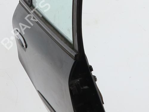 Dør højre bagtil Dør højre bagtil 31582849 31582849