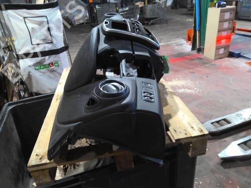 Used Dashboard Dashboard RENAULT CLIO IV (BH_) 0.9 TCe 90 (BHNF, BHMA, BHMH, BHJK, BHJR) (90 hp) 22520001 22520001