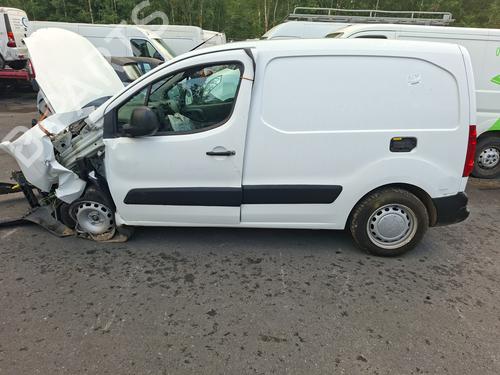 Left front window switch PEUGEOT PARTNER Box Body/MPV 1.6 HDi | BP32656809I27 