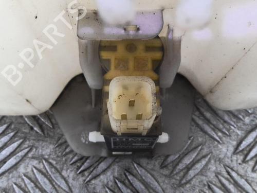 Used Windscreen washer tank HYUNDAI TUCSON (JM) 2.0 CRDi All-wheel Drive (140 hp) 20354912