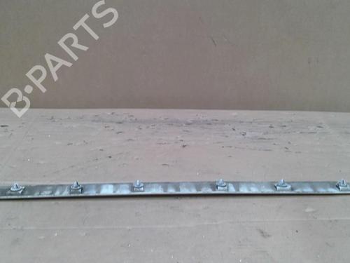 Door moulding trim PEUGEOT 5008 (0U_, 0E_) 1.6 HDi | BP30489822C150