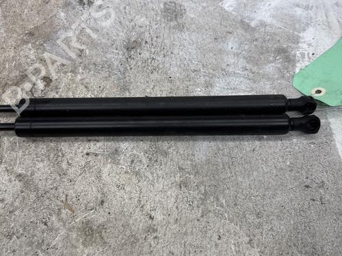 Used Tailgate lift support Tailgate lift support 37716807 37716807